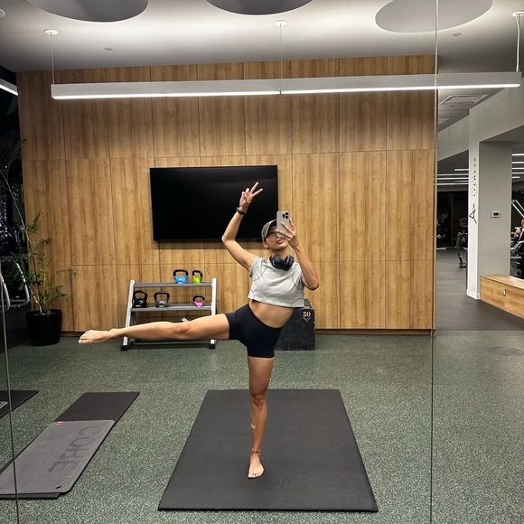 Meet your Posher, Emilie - Picture 3 of 9